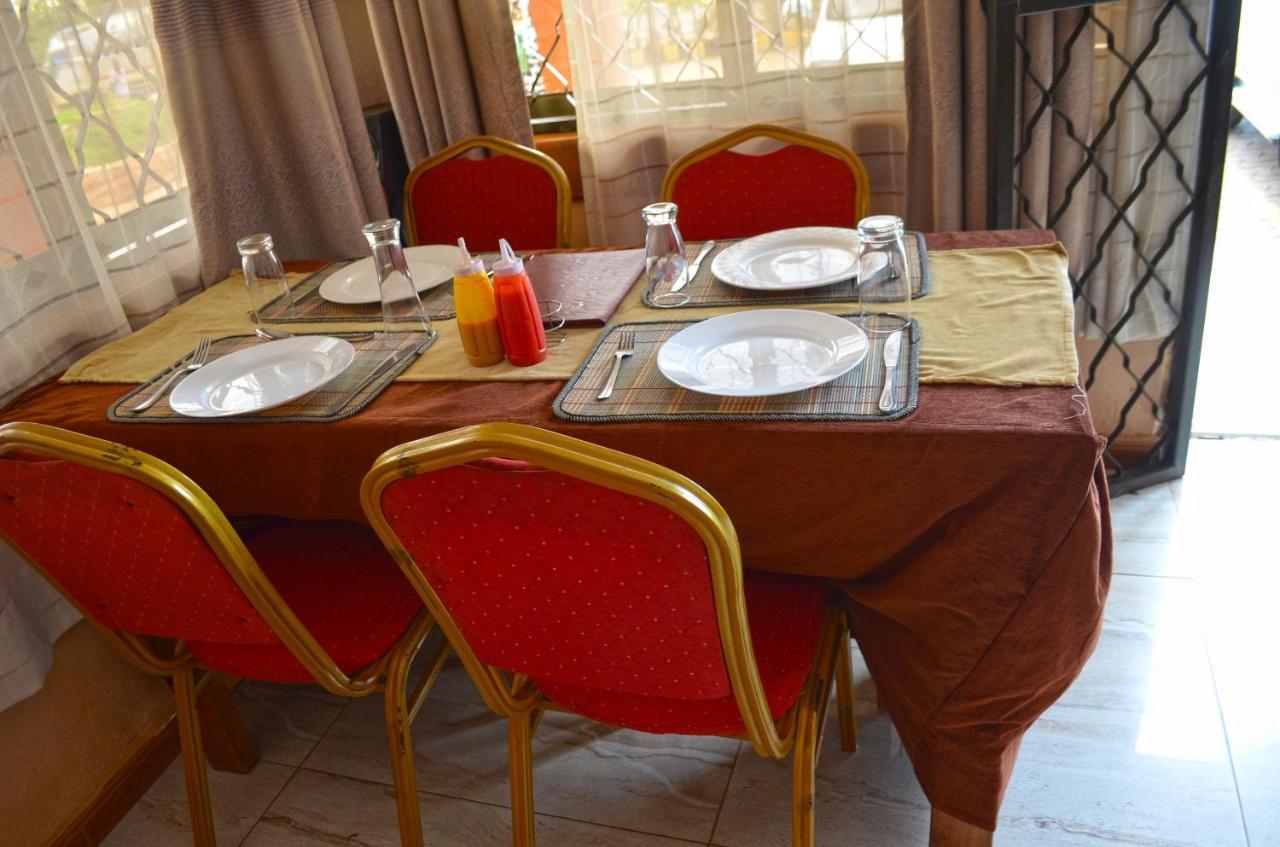 Masindi Saltek Forest Cottages מראה חיצוני תמונה